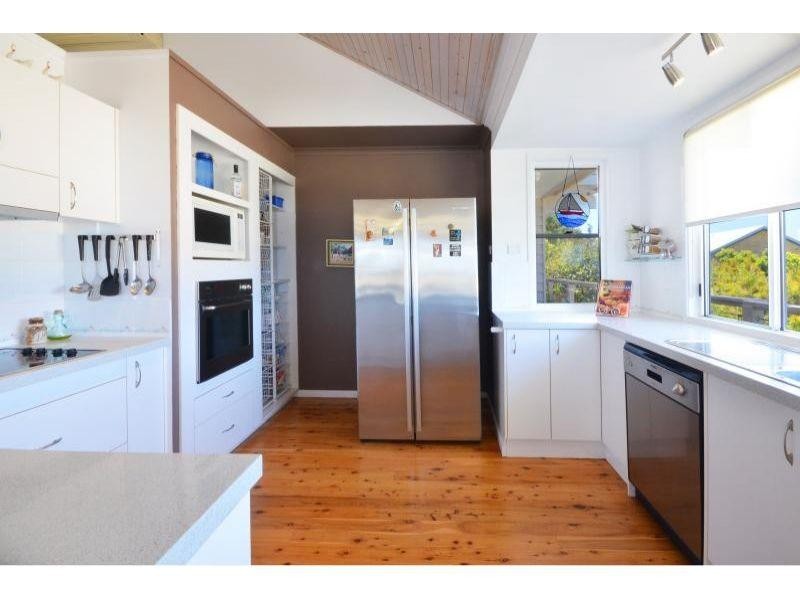 7 Yallara Ct, Noosa Heads QLD 4567