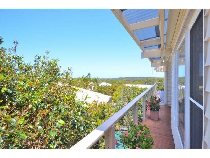 7 Yallara Ct, Noosa Heads QLD 4567