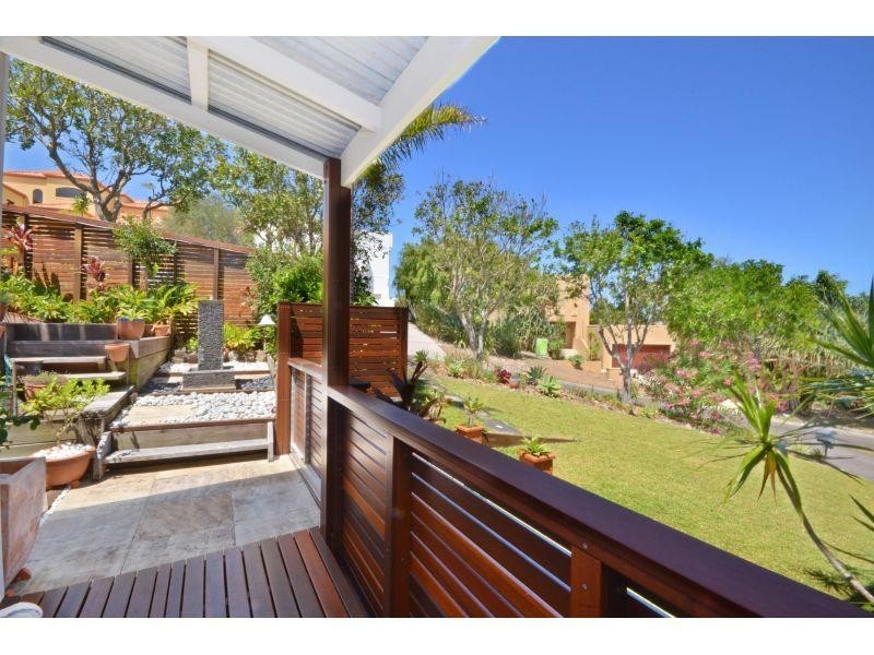 11 Captains Court, Sunrise Beach QLD 4567