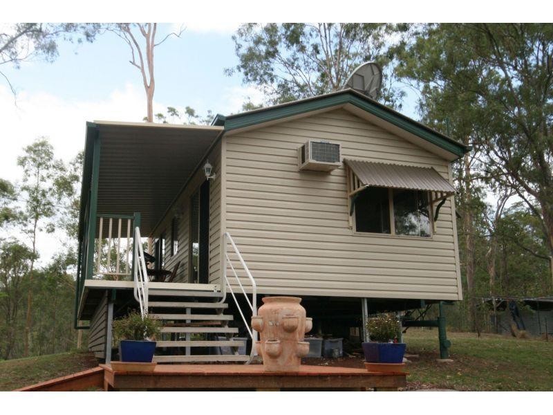 54 Wyuna Drive, Glastonbury QLD 4570