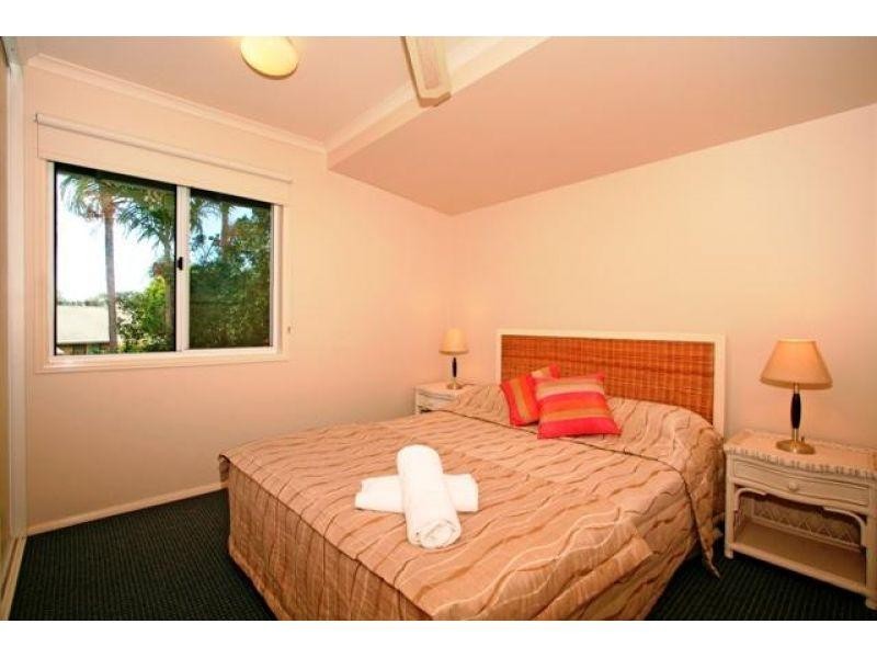 42/12 Robert Street, Noosaville QLD 4566