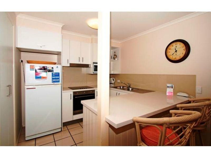 42/12 Robert Street, Noosaville QLD 4566