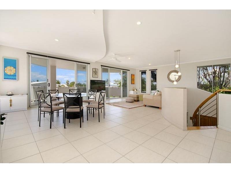 45 Orealla Cr, Sunrise Beach QLD 4567