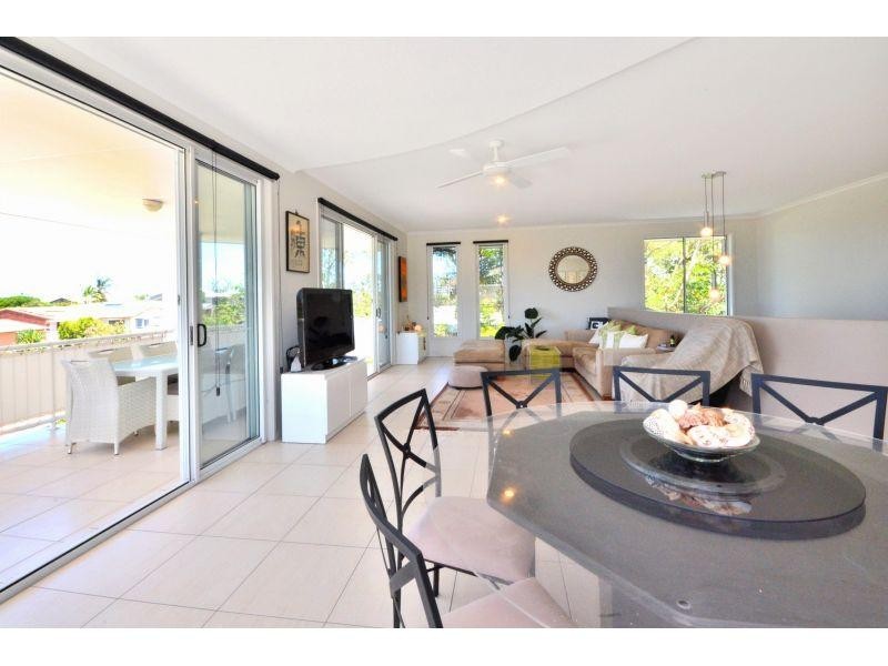 45 Orealla Cr, Sunrise Beach QLD 4567