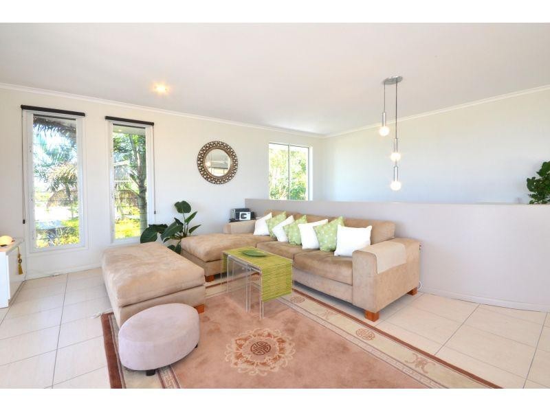 45 Orealla Cr, Sunrise Beach QLD 4567