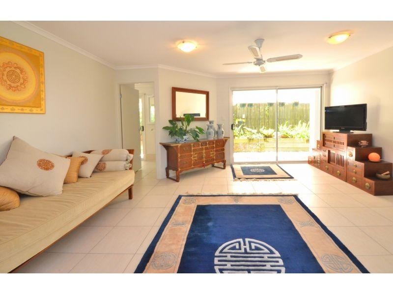 45 Orealla Cr, Sunrise Beach QLD 4567