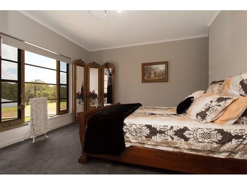 5 – 7  Waratah Place, Southside QLD 4570