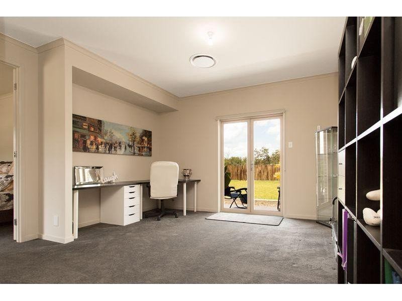 5 – 7  Waratah Place, Southside QLD 4570