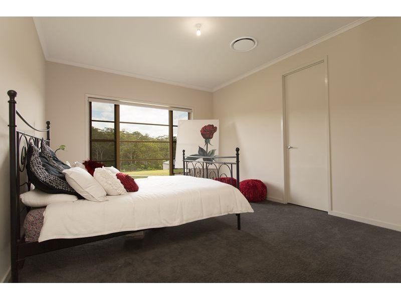 5 – 7  Waratah Place, Southside QLD 4570