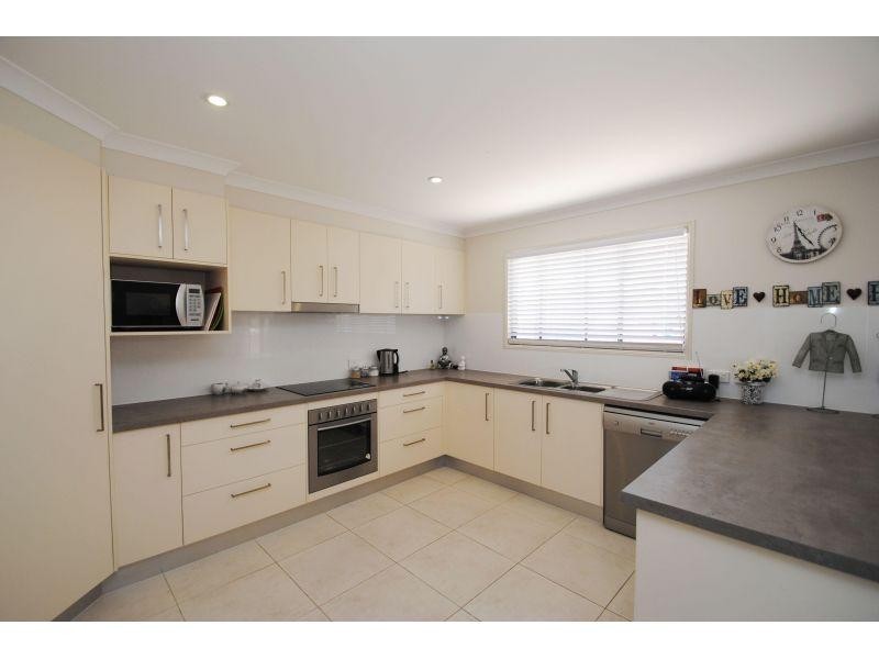 47 Hilltop Avenue, Southside QLD 4570