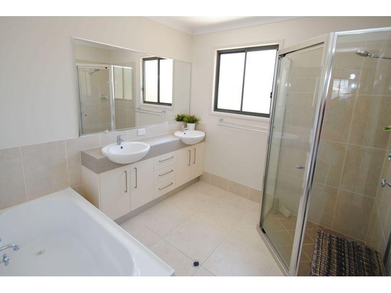 47 Hilltop Avenue, Southside QLD 4570