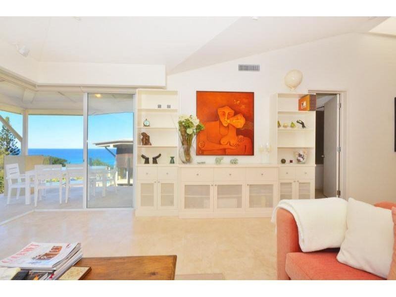 2/35 The Esplanade, Sunshine Beach QLD 4567