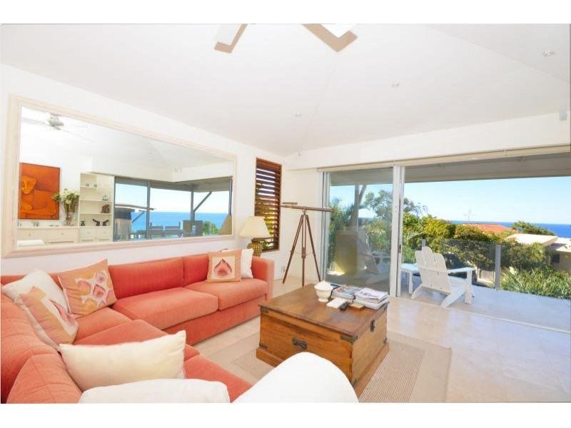 2/35 The Esplanade, Sunshine Beach QLD 4567