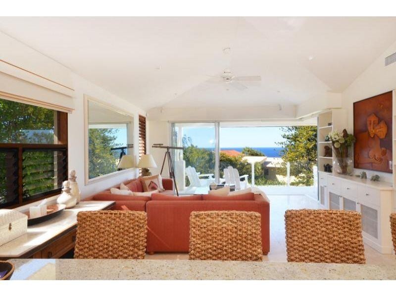 2/35 The Esplanade, Sunshine Beach QLD 4567