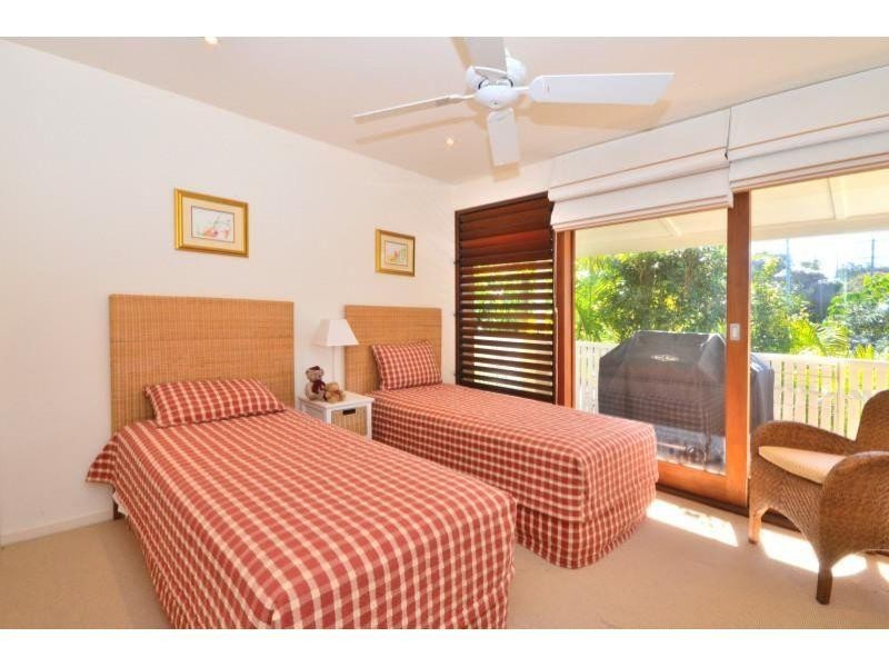 2/35 The Esplanade, Sunshine Beach QLD 4567
