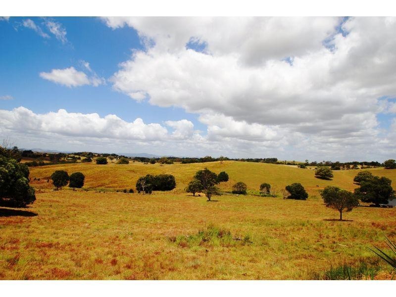 36 Bath Road, Canina QLD 4570