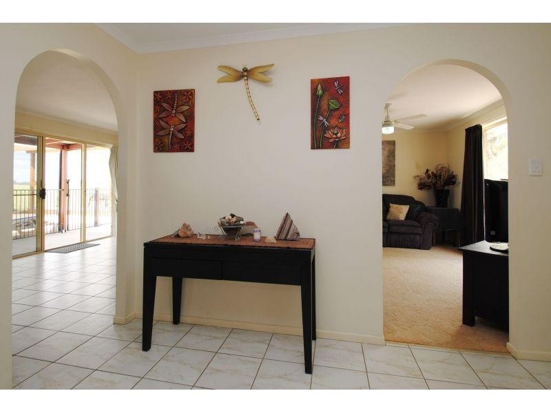 36 Bath Road, Canina QLD 4570