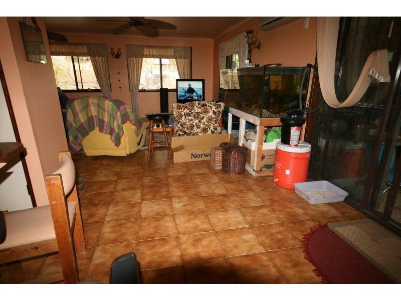 41 Rawlins Road, Chatsworth QLD 4570