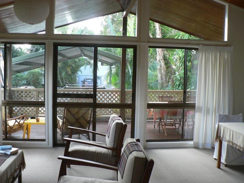 3 Laburnum Cres, Noosaville QLD 4566