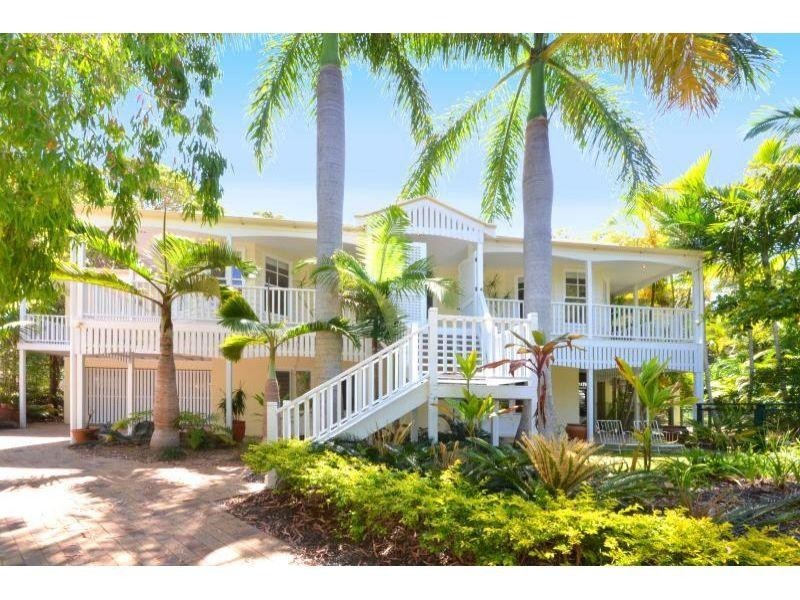 21 Dolphin Bay Drive, Sunshine Beach QLD 4567
