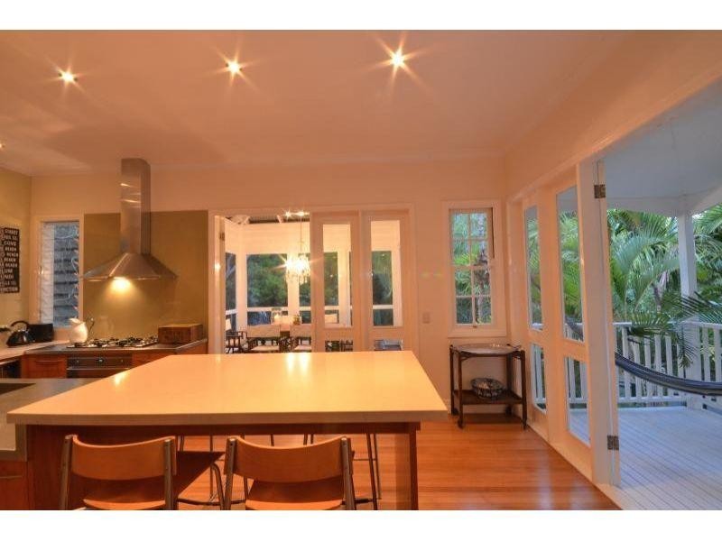 21 Dolphin Bay Drive, Sunshine Beach QLD 4567
