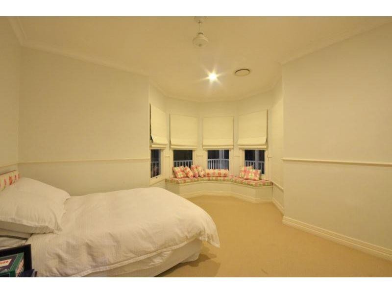 21 Dolphin Bay Drive, Sunshine Beach QLD 4567