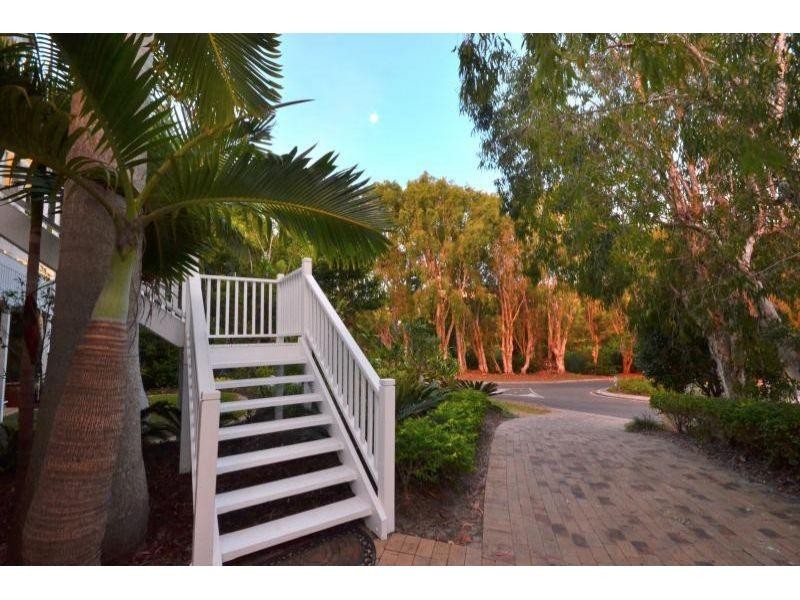 21 Dolphin Bay Drive, Sunshine Beach QLD 4567