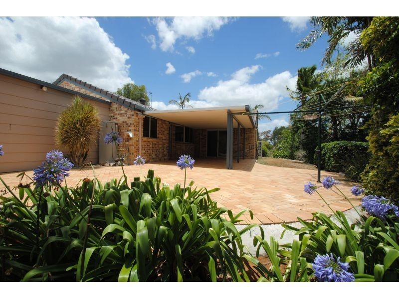 119 Groundwater Road, Southside QLD 4570