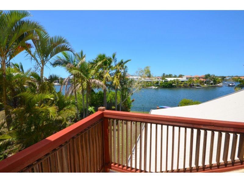 47 Saltwater Ave, Noosa Waters QLD 4566