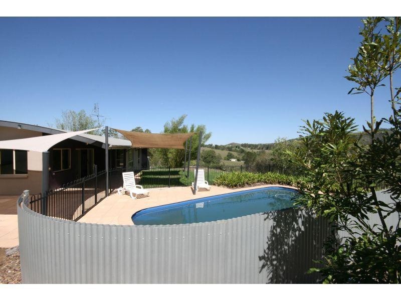 23 Percival Road, Chatsworth QLD 4570