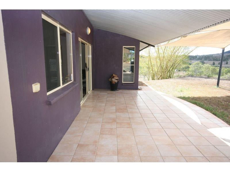 23 Percival Road, Chatsworth QLD 4570