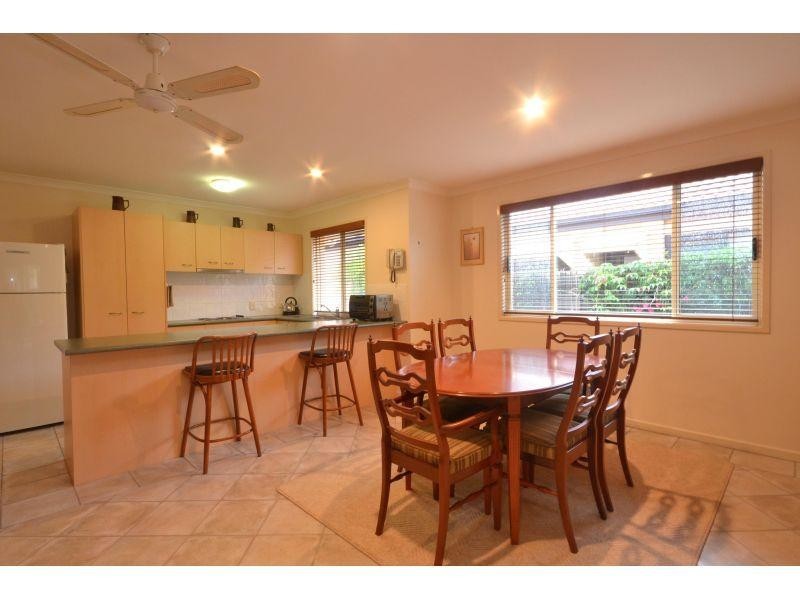 18/5 Riverstone Court, Tewantin QLD 4565