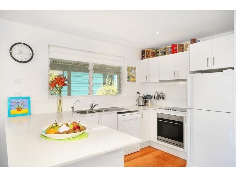 2/20 Orealla Crescent, Sunrise Beach QLD 4567