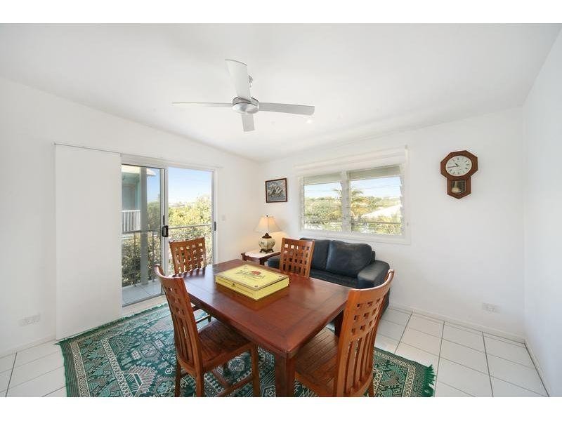 2/20 Orealla Crescent, Sunrise Beach QLD 4567