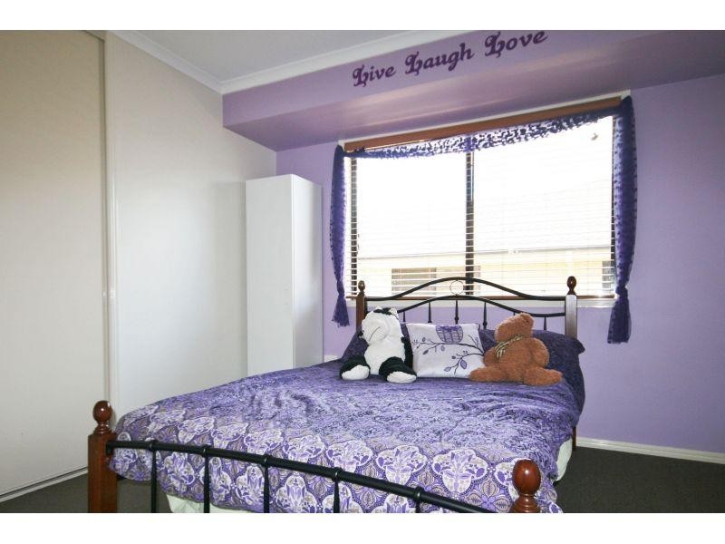 4  Kyleigh Court, Southside QLD 4570