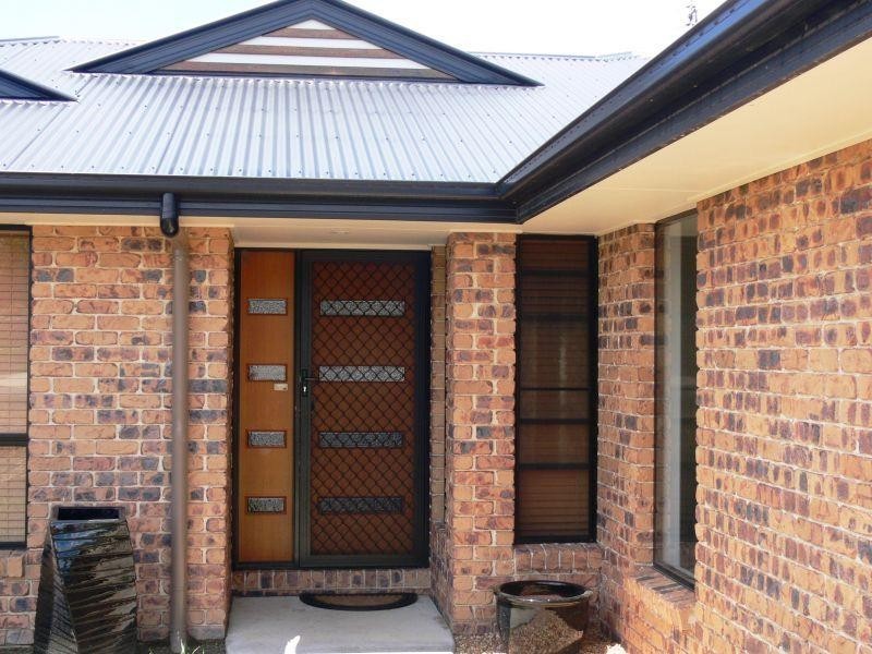 4  Kyleigh Court, Southside QLD 4570