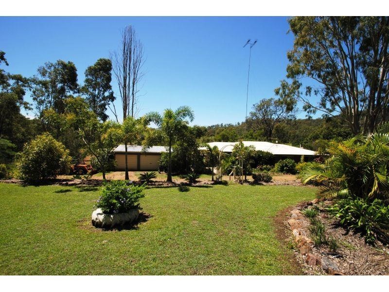 20 Kabi Crescent, Widgee QLD 4570