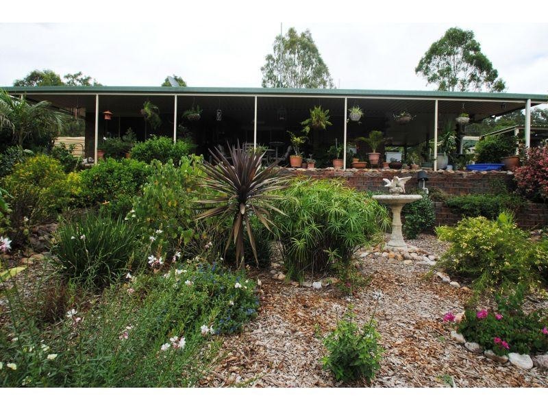 20 Kabi Crescent, Widgee QLD 4570