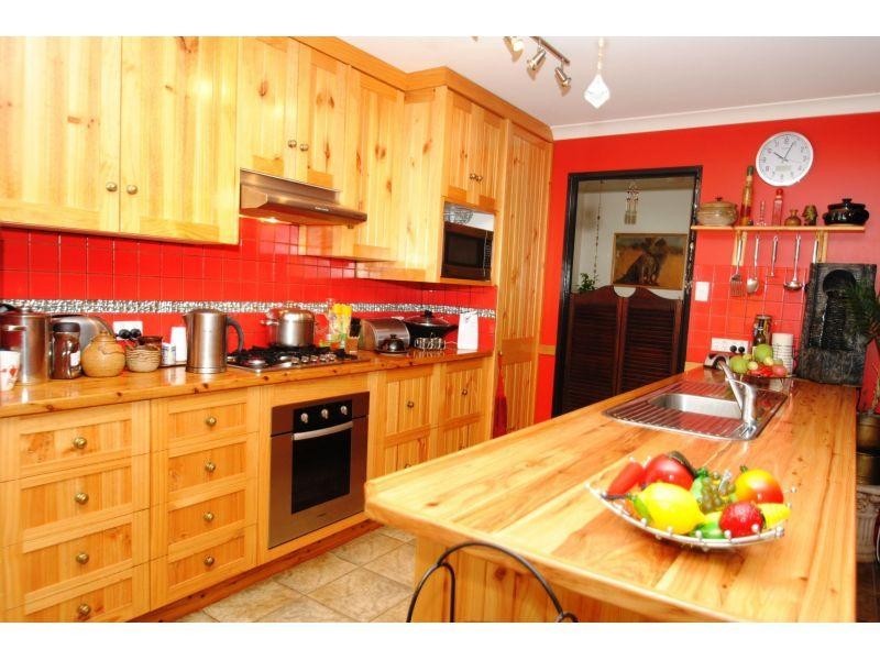 20 Kabi Crescent, Widgee QLD 4570