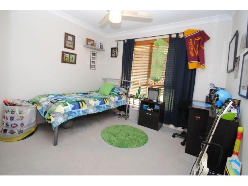 28 Emerald Drive, Southside QLD 4570
