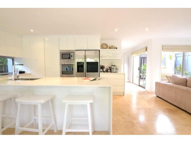 4 Keel Court, Noosaville QLD 4566