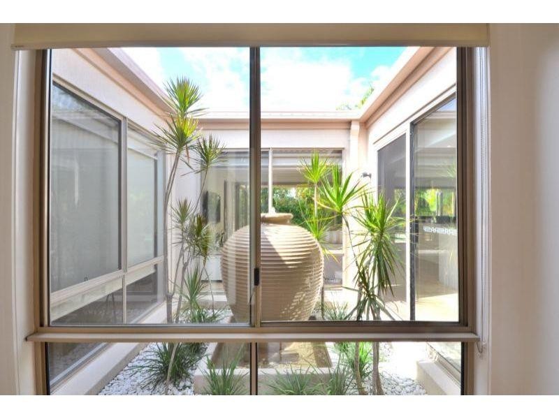 4 Keel Court, Noosaville QLD 4566