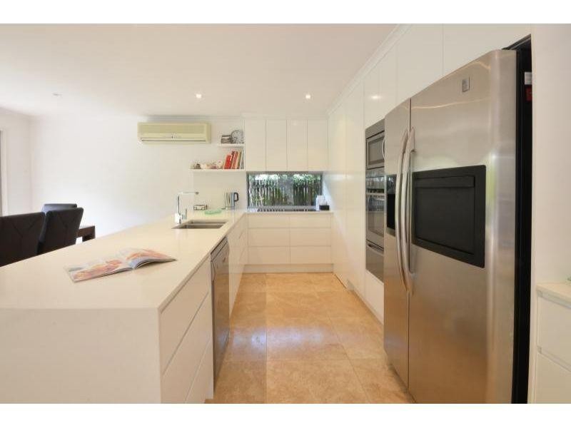 4 Keel Court, Noosaville QLD 4566
