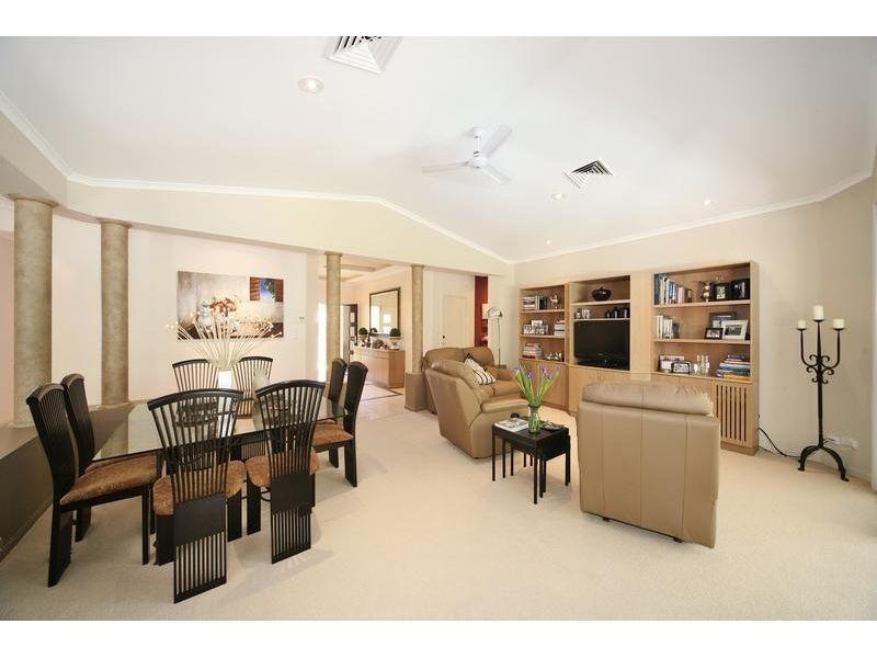 18 Redgum Court, Noosaville QLD 4566