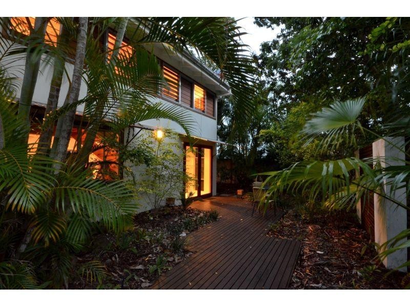 3 Taine St, Noosaville QLD 4566