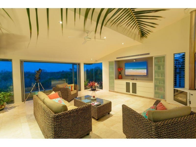 29 Noosa Dunes, Castaways Beach QLD 4567
