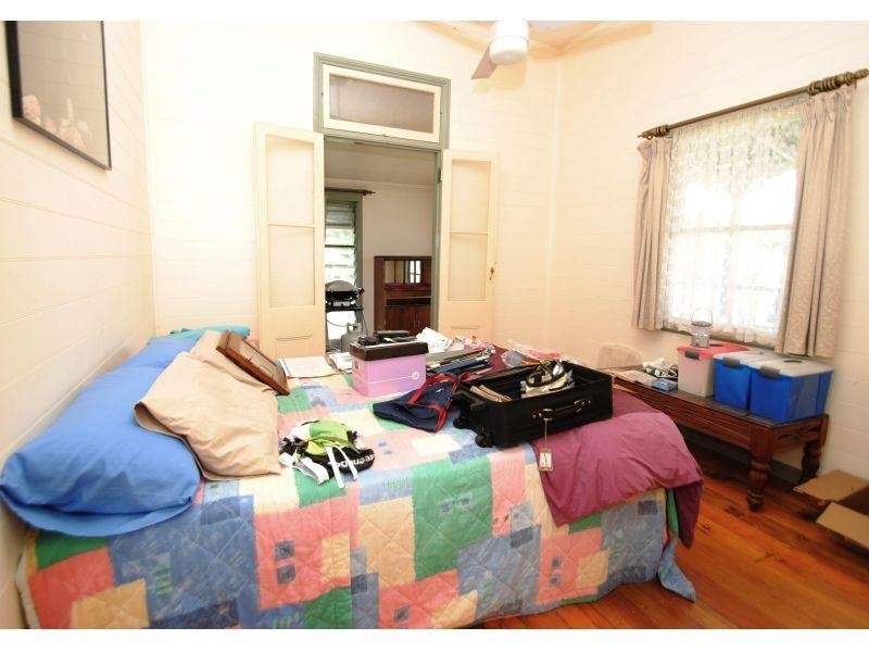 26 Power Road, Southside QLD 4570