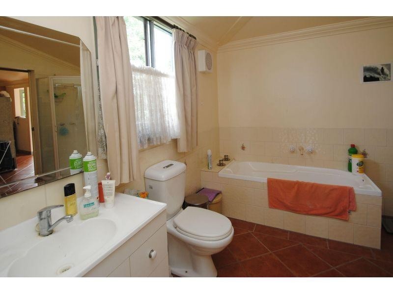 26 Power Road, Southside QLD 4570