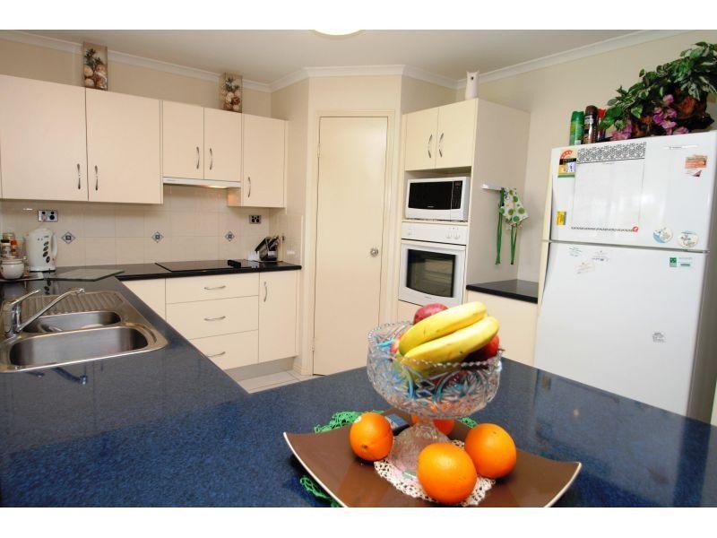 6 Kyleigh Court, Southside QLD 4570