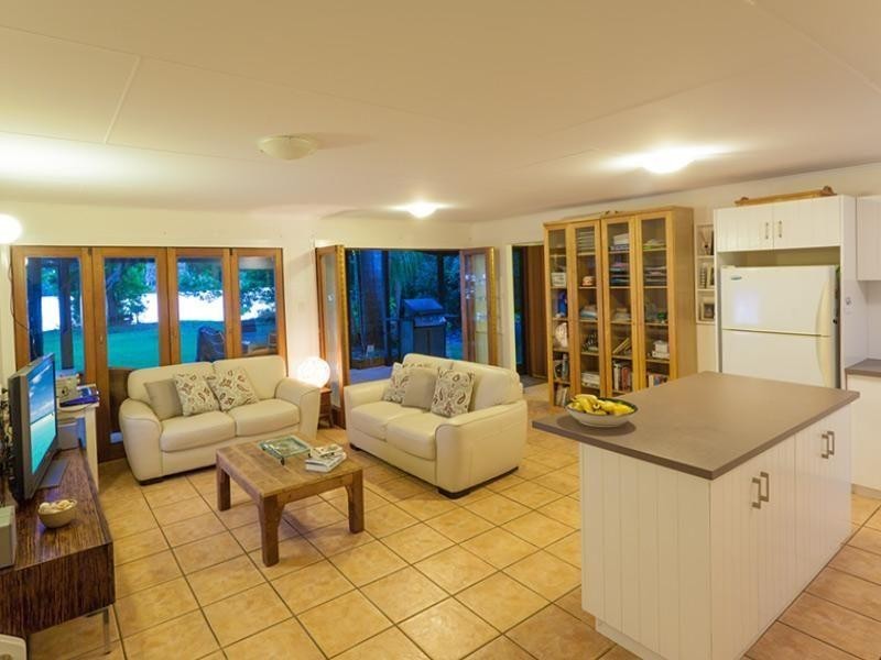 23 Noosa River Dr, Noosa North Shore QLD 4565